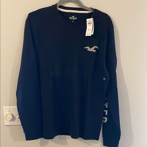 Hollister Men's Black Long Sleeve Shirt